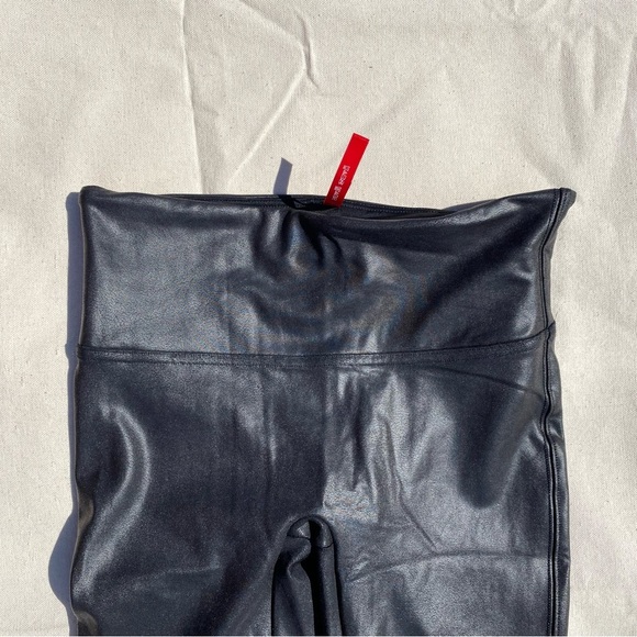 SPANX Sleek Black Leather-Look Leggings Small - Picture 4 of 4